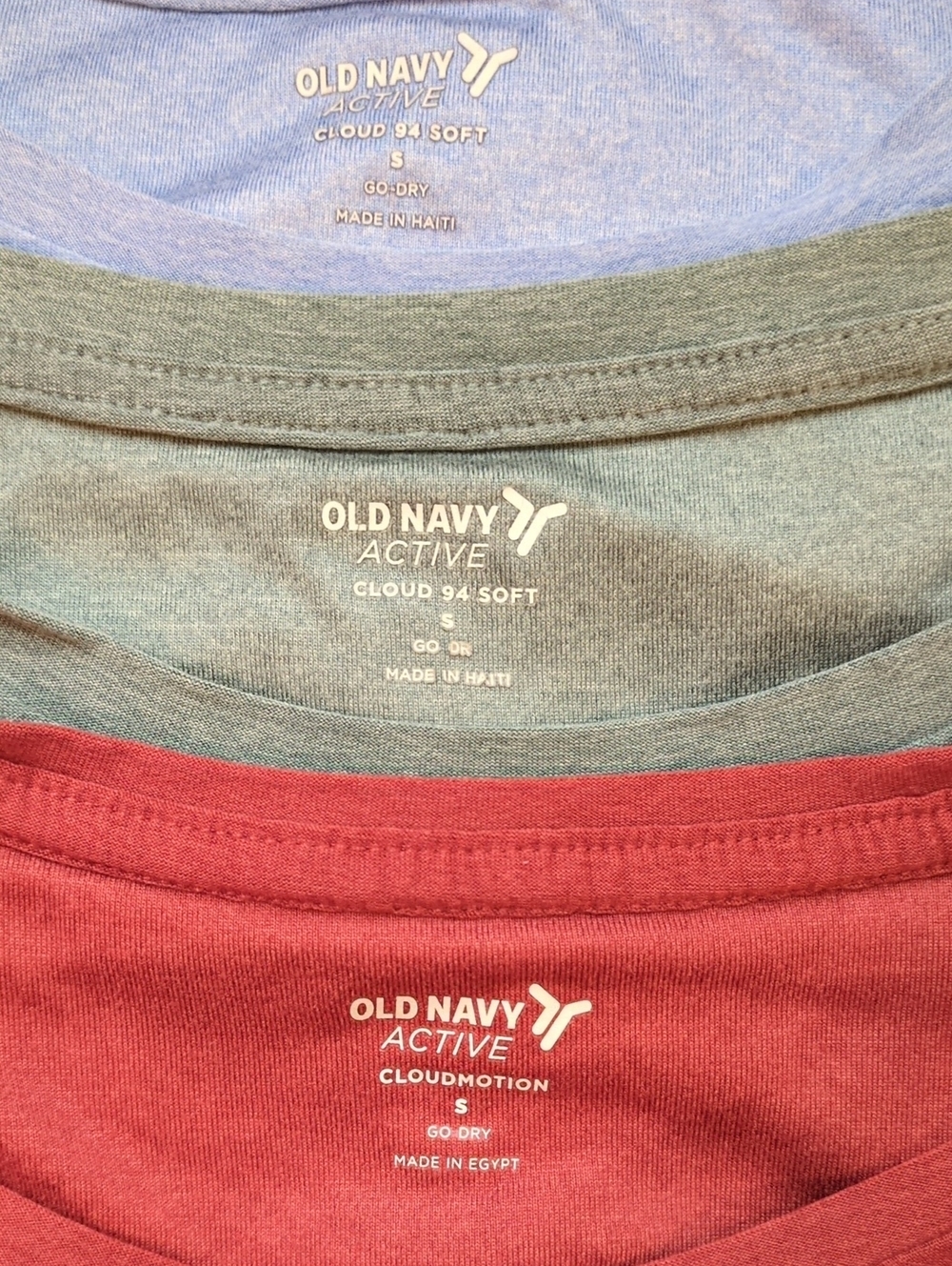 Bundle (3) Old Navy Cloud Soft And Cloud Motion Go Dry Tank Tops Size S - Picture 8 of 9